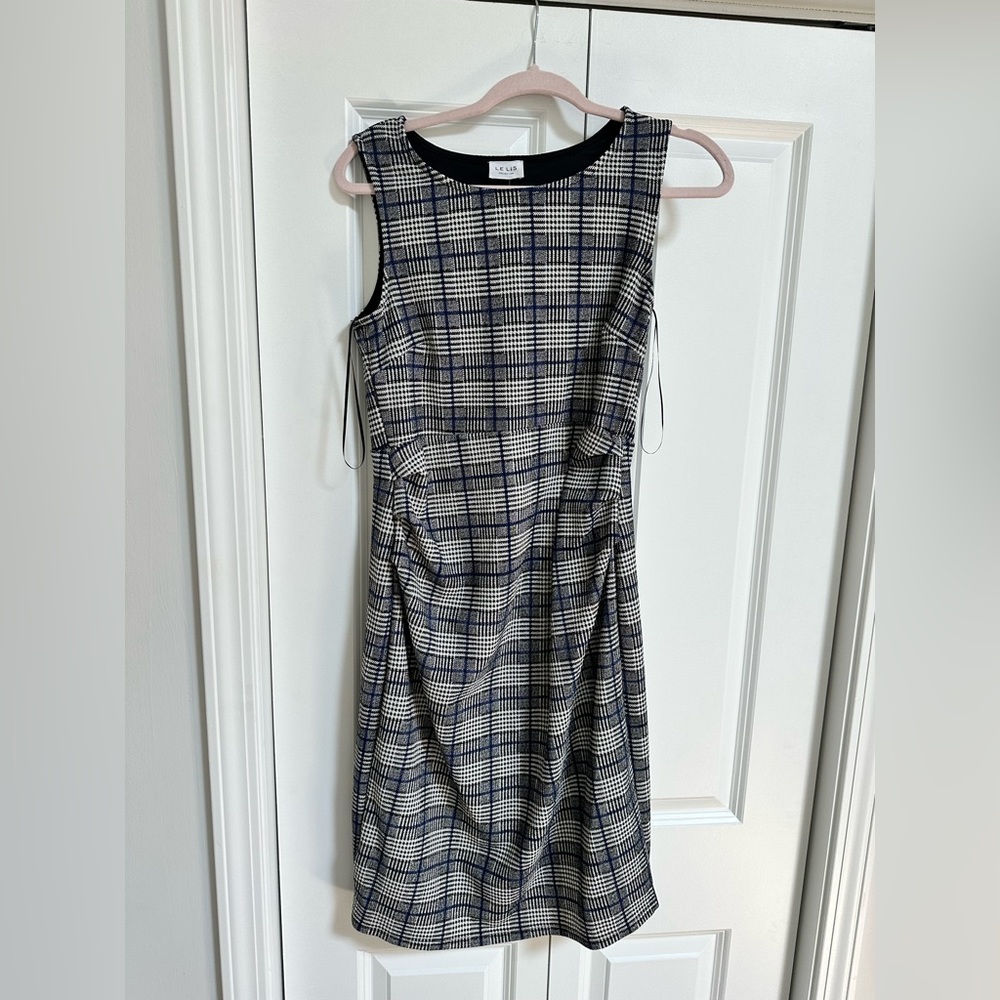 Le lis plaid maternity dress